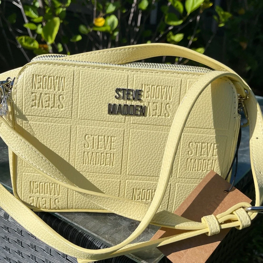 STEVE MADDEN BDaisy Crossbody Bag In Yellow - Picture 1 of 12